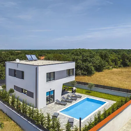 Luxusvilla Mit Beheiztem Pool, Tischtennis, Tischfussball, Wlan Holiday home *